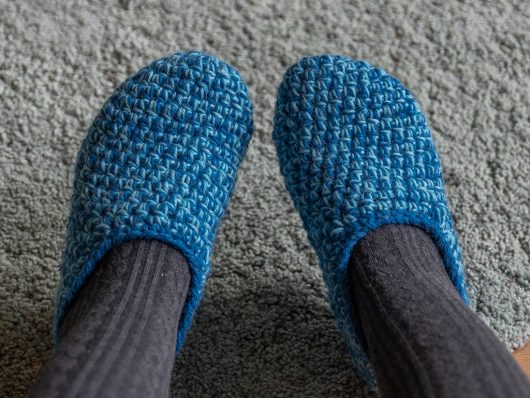 Cozy Slippers - size 38-39 - Image 2
