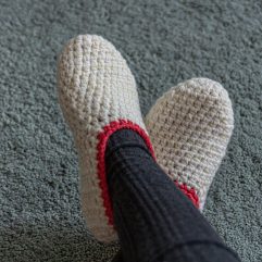 Cozy Slippers - size 38-39
