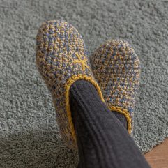 Cozy Slippers - size 37-38