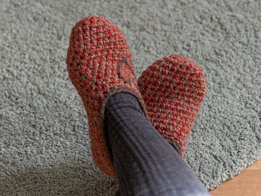 Cozy Slippers - size 37-38 - Image 3