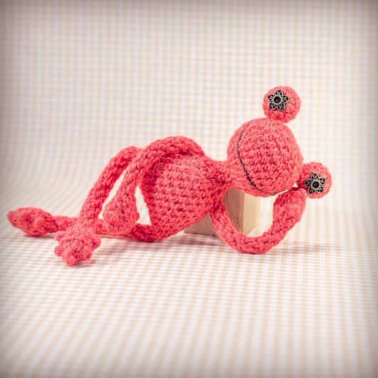 Lucky Frog - Bright pink (magnets) - Image 6