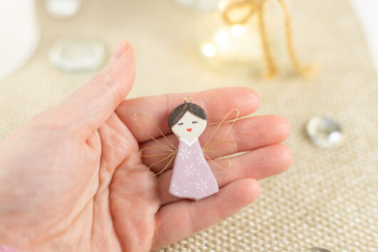Pink angel decoration - Image 3