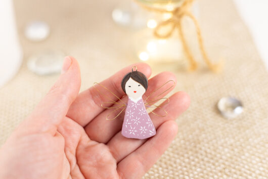 Pink angel decoration - Image 2