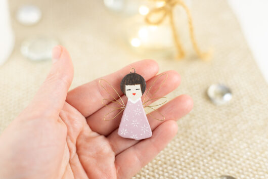 Pink angel decoration - Image 2