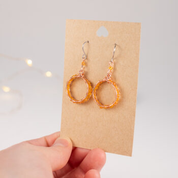 Lasihelmikorvakorut - kupari