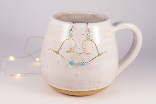 Heart earrings - brass - Image 2