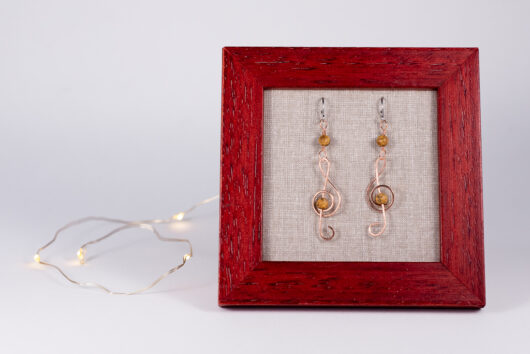 Treble clef earrings - copper - Image 3