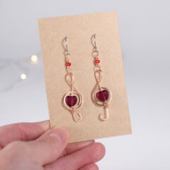 Treble clef earrings - copper