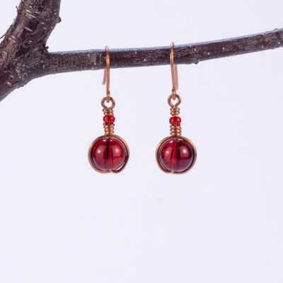 Lasihelmikorvakorut – kupari