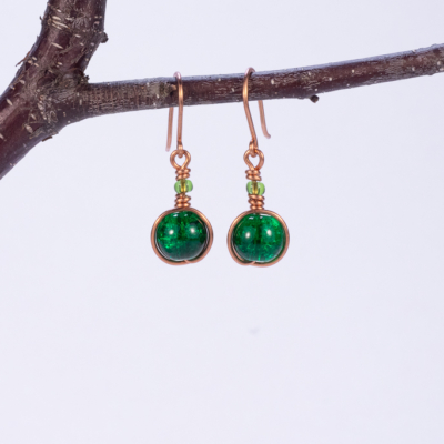 Lasihelmikorvakorut – kupari