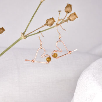 Sydänkorvakorut - Puukivi